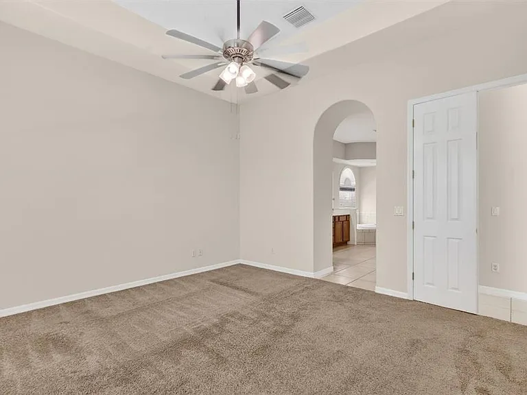 8506 Saint Marino Blvd — Photo 16
