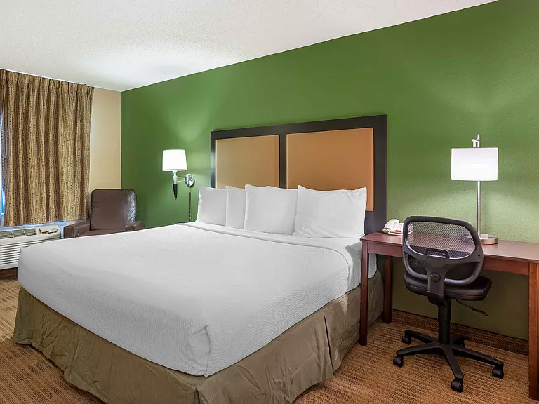 Studio Suite - 1 King Bed