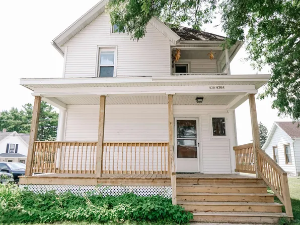 430 E James St, Columbus, WI 53925