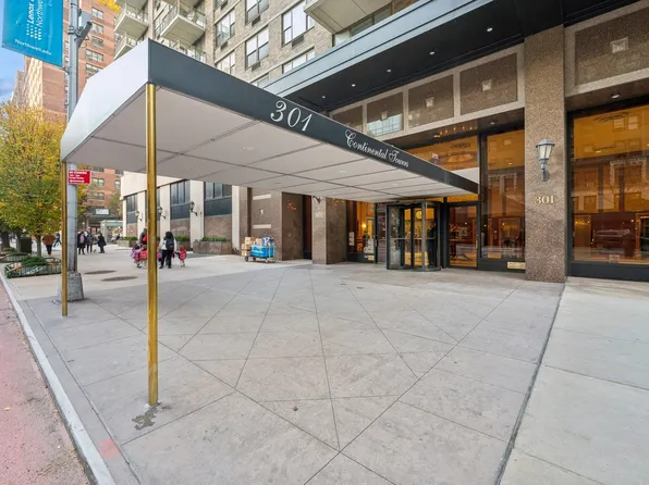 301 East 79th Street image 12 of 12