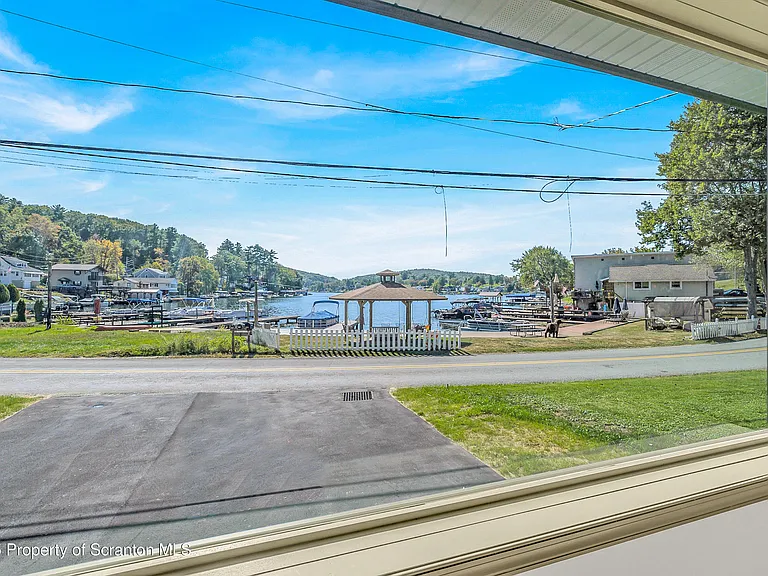 1262 Lake Rd — Photo 14