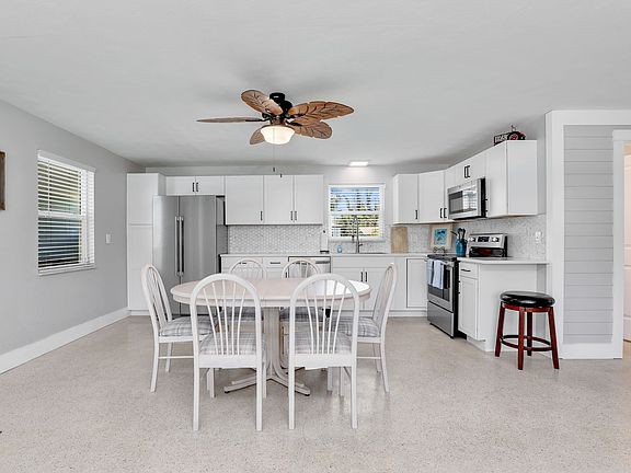 3rd image of 3484 Tropical Point Dr
