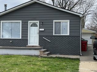 23761 Lambrecht Ave, Eastpointe, MI 48021