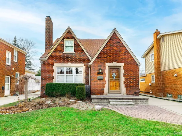 1618 20th St, Wyandotte, MI 48192