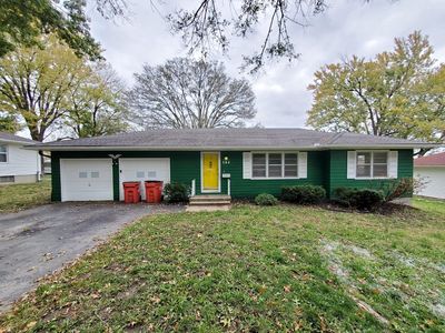 304 SW 7th Ter, Blue Springs, MO, 64015