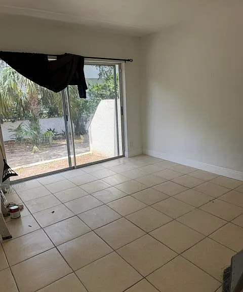 1750 NW 15th Vis #3 — Photo 5