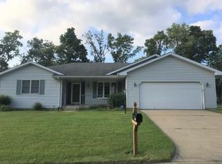 26303 Hummingbird Rd, South Bend, IN 46619