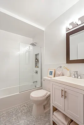 Sold by Compass | media 15