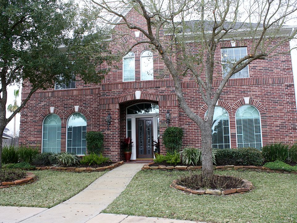 1st image of 16519 Dunleith Cir
