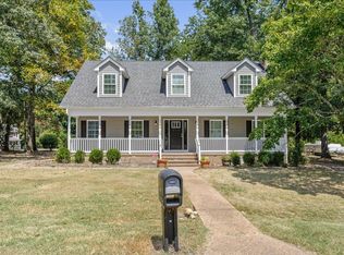 400 Derbycreek Ln, Chester, VA 23836