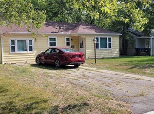 2420 SW Mission Ave, Topeka, KS 66614