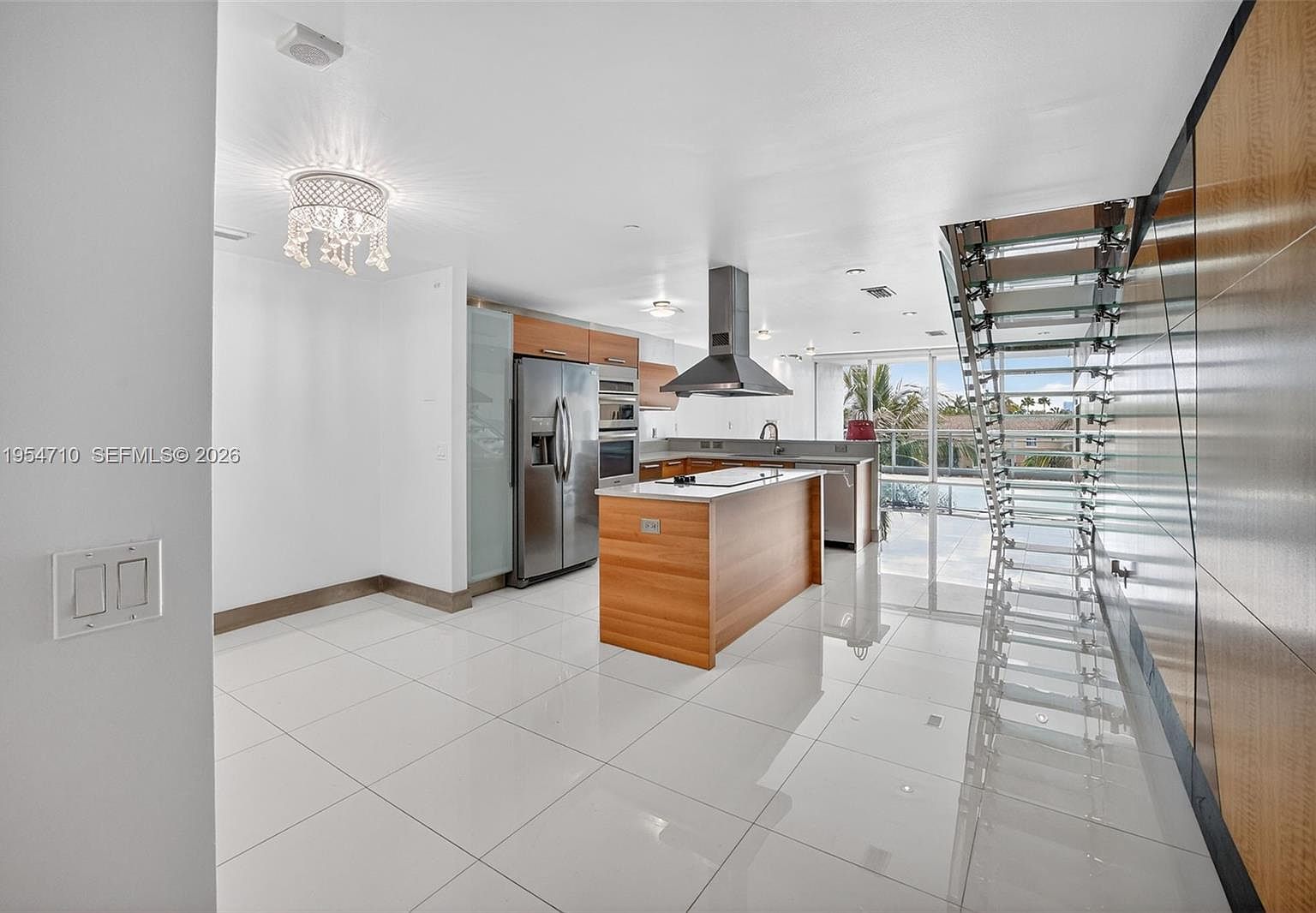 2950 NE 188th St APT 302, Aventura, FL 33180 | MLS #A11954710 | Zillow