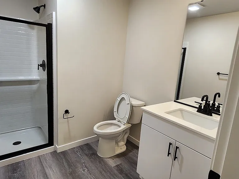 16723 Alderwood Mall Pkwy #C6 — Photo 2