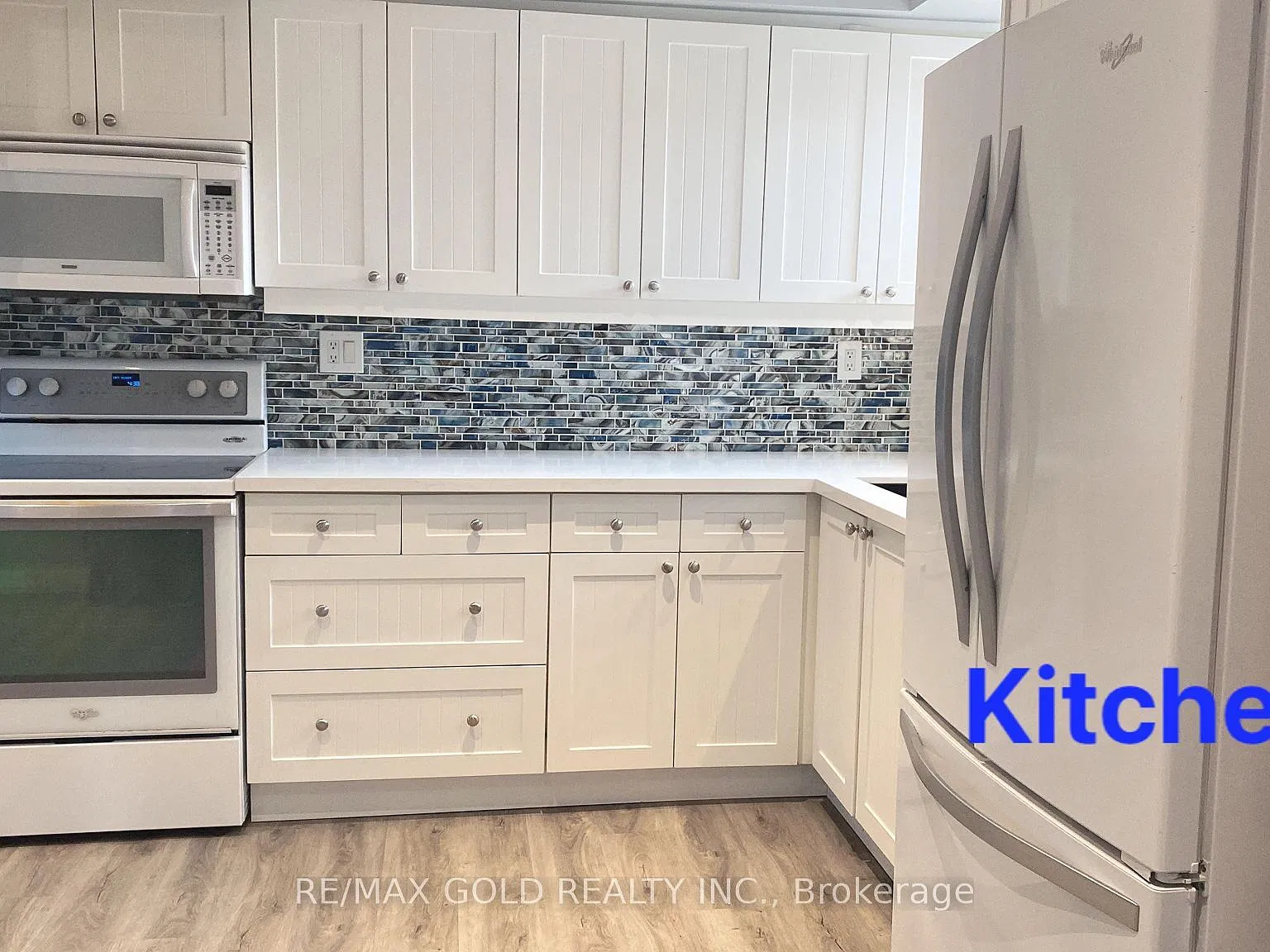 5 bed, $3,299 — Photo 2