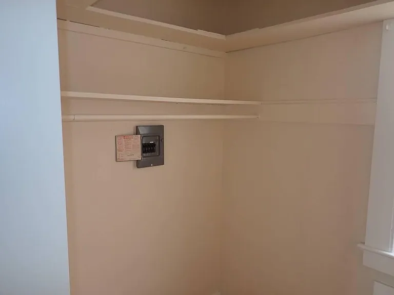 1506 Buena Vista Ave #F — Photo 13