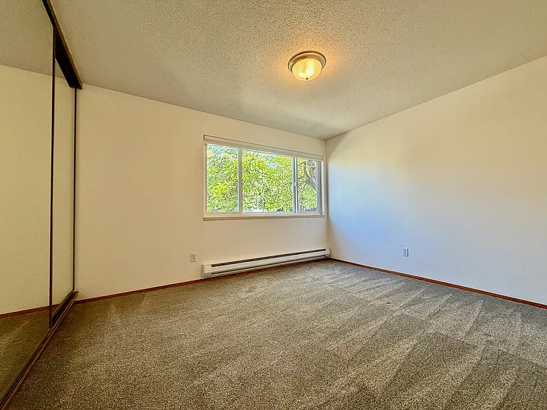 1221 E Olive St #202 — Photo 6