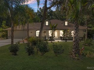 1578 W Hill Ln, Citrus Springs, FL 34434