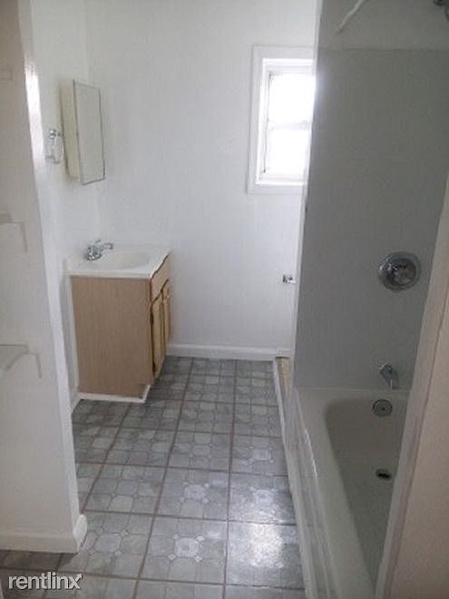 IS2v0wdll1yi4p1000000000