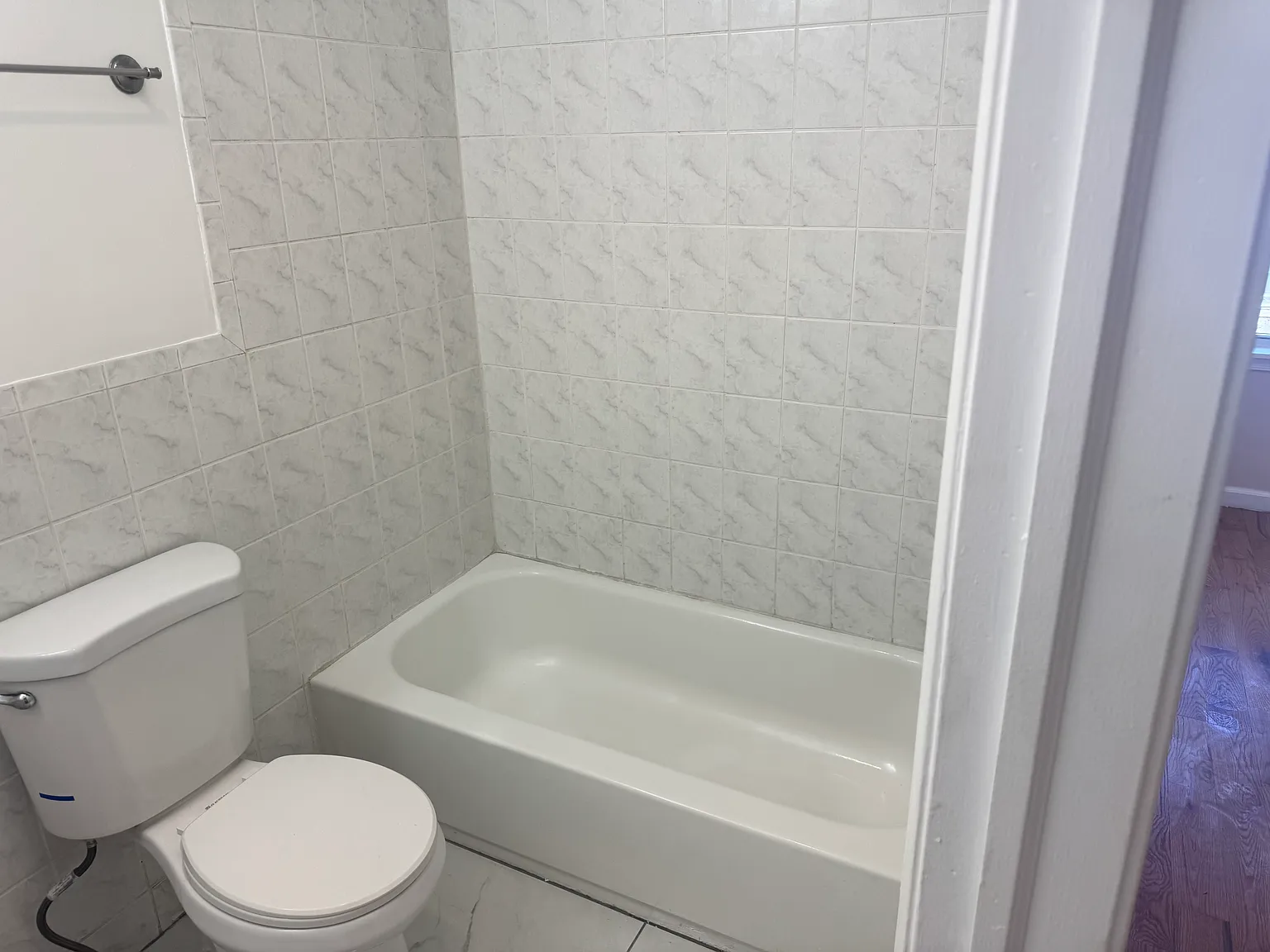 3 bed, 1500 sqft, $2,500 — Photo 4