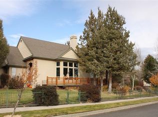 2406 NW Hemmingway St, Bend, OR 97701