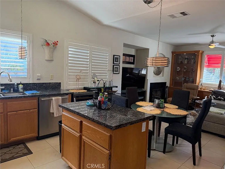 37677 Emerson Dr #37677 — Photo 8
