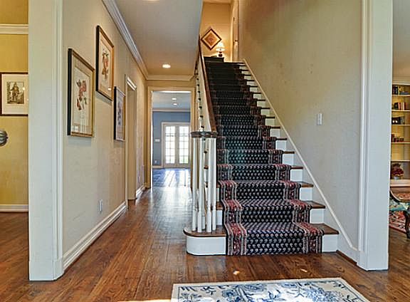 2nd image of 4110 San Carlos Dr