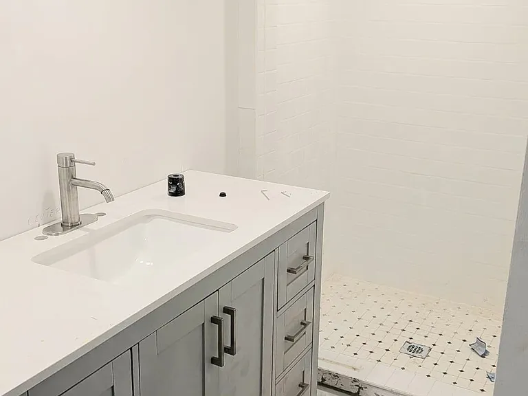 22 Fairfield Ave #BASEMENT — Photo 5