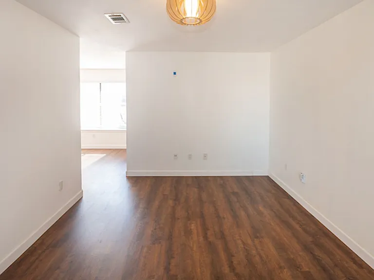 1740 Timber Ridge Rd #128 — Photo 6