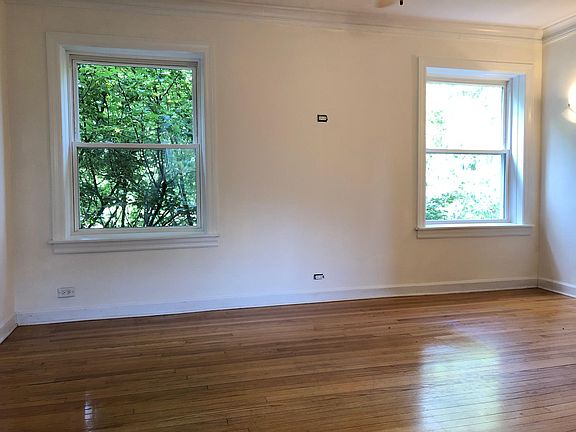 3rd image of 2305 W Winona St #3