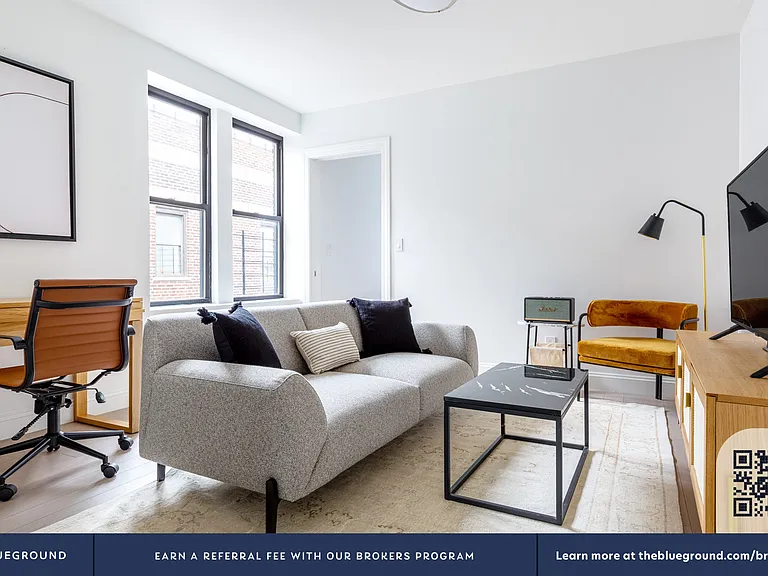 915 W End Ave #1506 — Photo 4