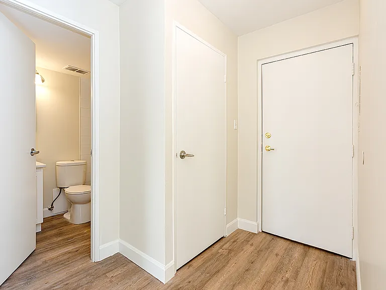295 Lakeshore Dr — Photo 8