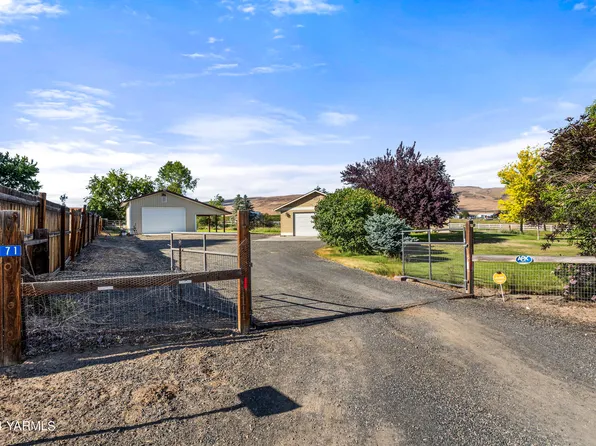 171 Sinclair Ln E, Selah, WA 98942