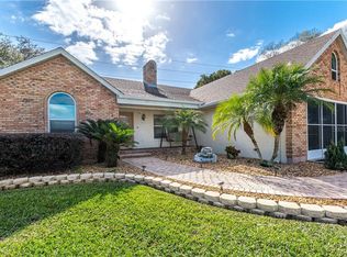 18410 Bonaire St, Eustis, FL 32736