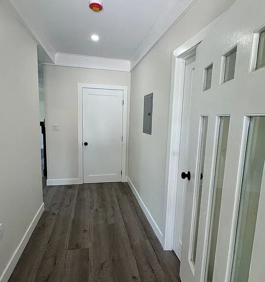 241 N Park View St #243 — Photo 4