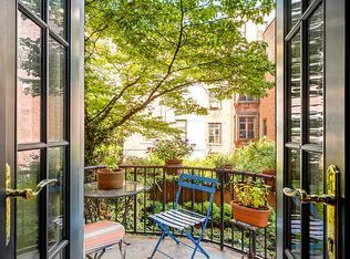 129 W 70th St, New York, NY 10023