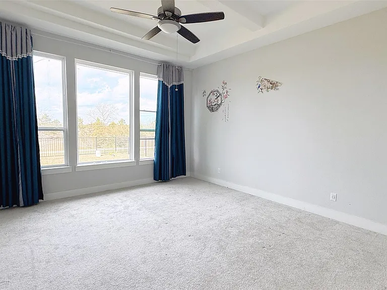 5918 Emerald Ranch Ln — Photo 15
