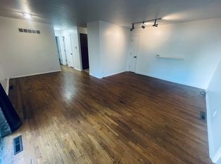 8227 Santa Fe Dr APT 3, Overland Park, KS 66204