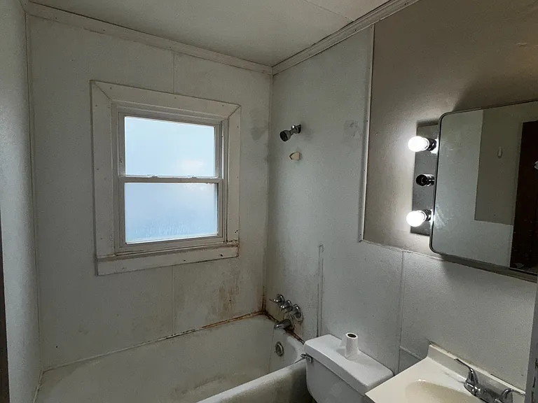 1920 Kensington Rd #1 — Photo 5