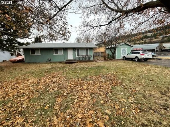 202 Benton Ave, La Grande, OR 97850