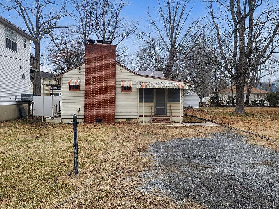 1st image of 1502 Garst Rd