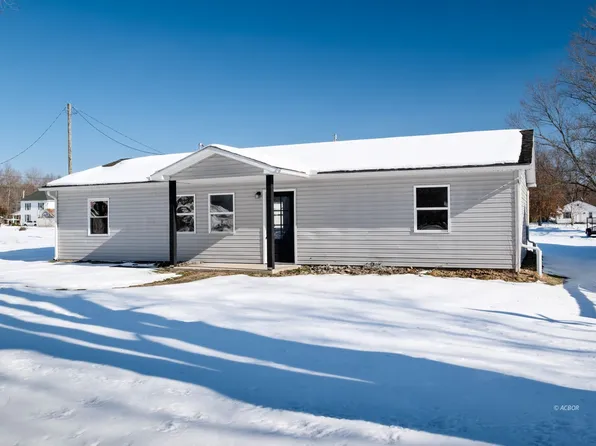 84 Market Rd, Bidwell, OH 45614