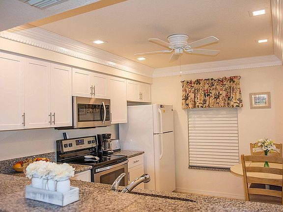 Fully Remodeled Kitchen!