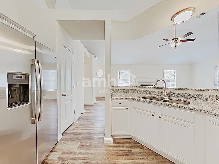 1710 Wright Meadow Ct — Photo 3