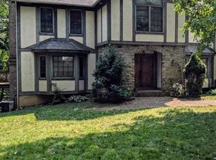 14 Timber Ridge Dr, Yorkville, IL 60560