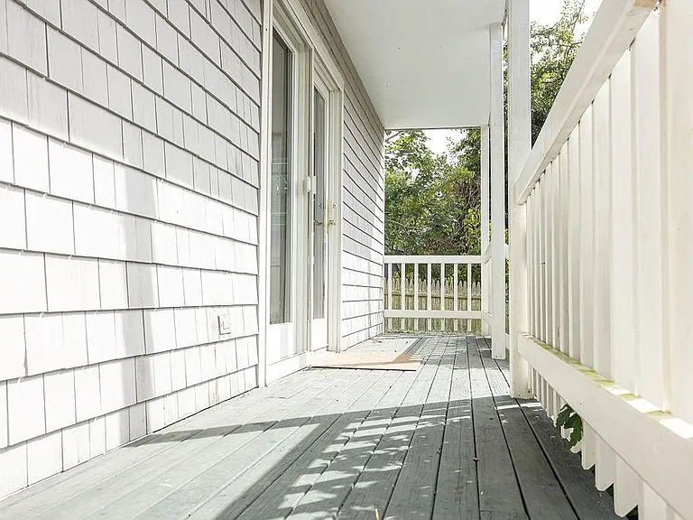 66 Center Ave — Photo 27