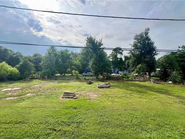 309 Morristown St, Raceland, LA 70394