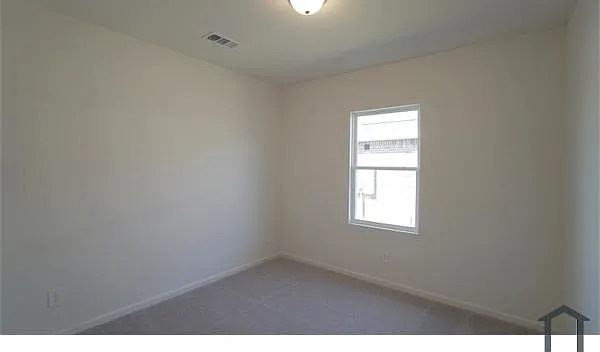 794 Yorkshire Dr — Photo 7
