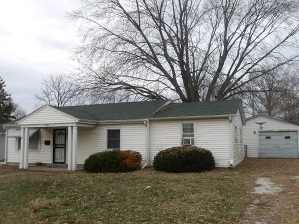 1618 N Oak St, Danville, IL 61832