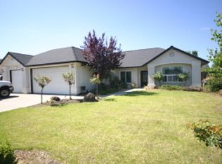 2665 Rhinestone Way, Redding, CA 96001