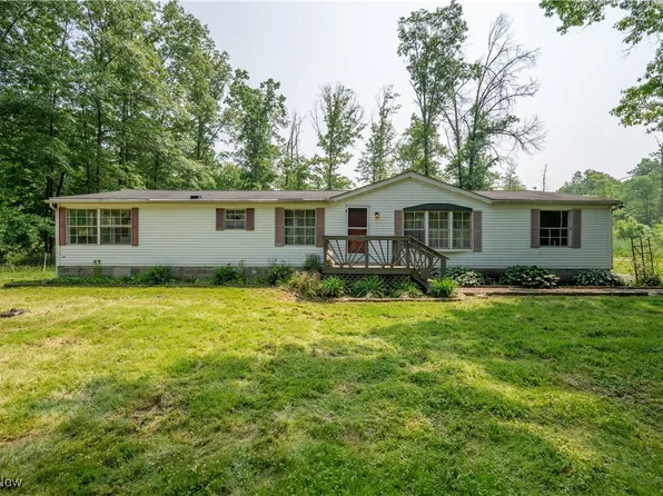 2500 McClintocksburg Rd, Deerfield, OH 44411
